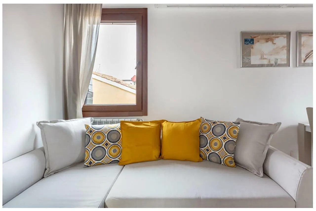 Biennale Family Apartment In Venice Italy
